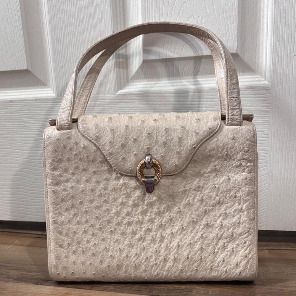 Vintage 70s White Ostrich Leather Top Handle Bag! Made in italy.